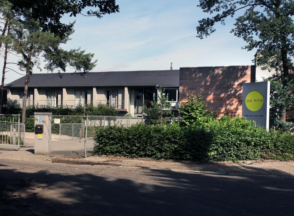 Hotel De Pits Heusden-Zolder Extérieur photo